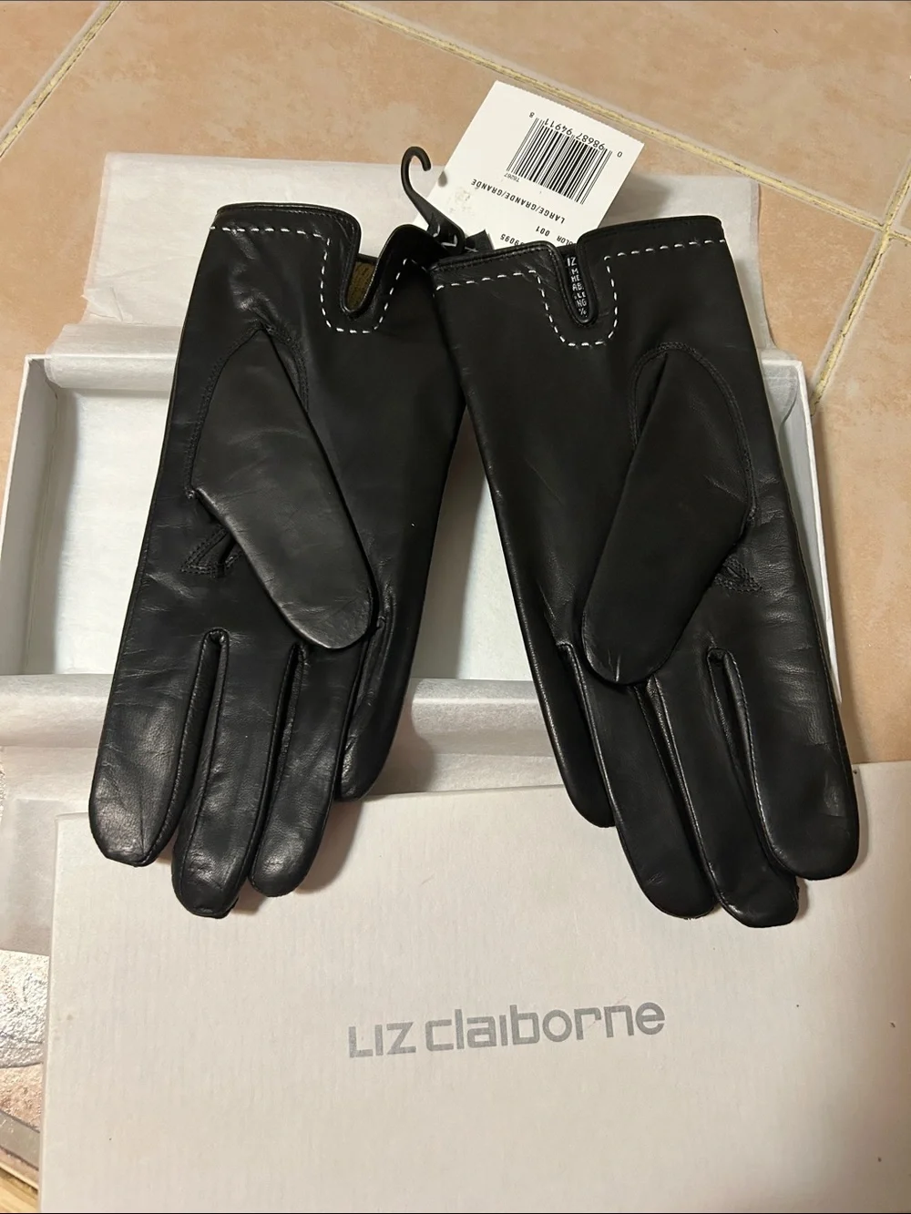 Liz Claiborne leather dark Brown Driving Gloves with Contrast Stitching